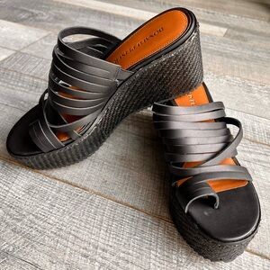Donald Pliner Ithaca Wedges | Sz 9 | Black